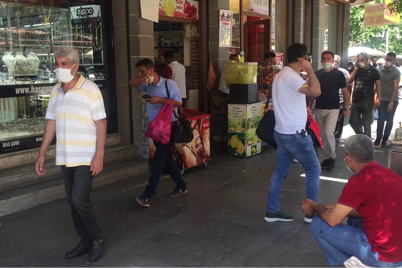 “Sosyal Medya Düzenlenmesi” adımı geç alınmış bir karardır